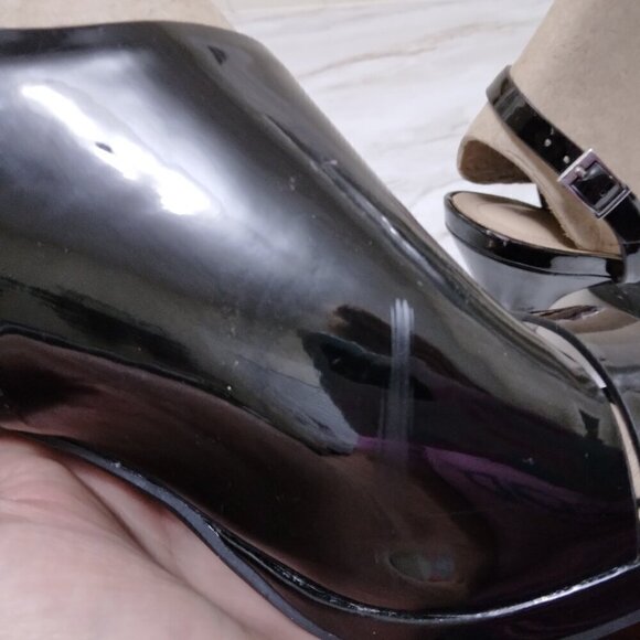 Andrew Geller | "Theola" Heeled Sandals Black Patent | Size 8 - Picture 12 of 12